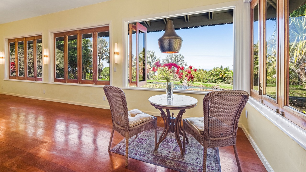 Photo of Others in Honokaa