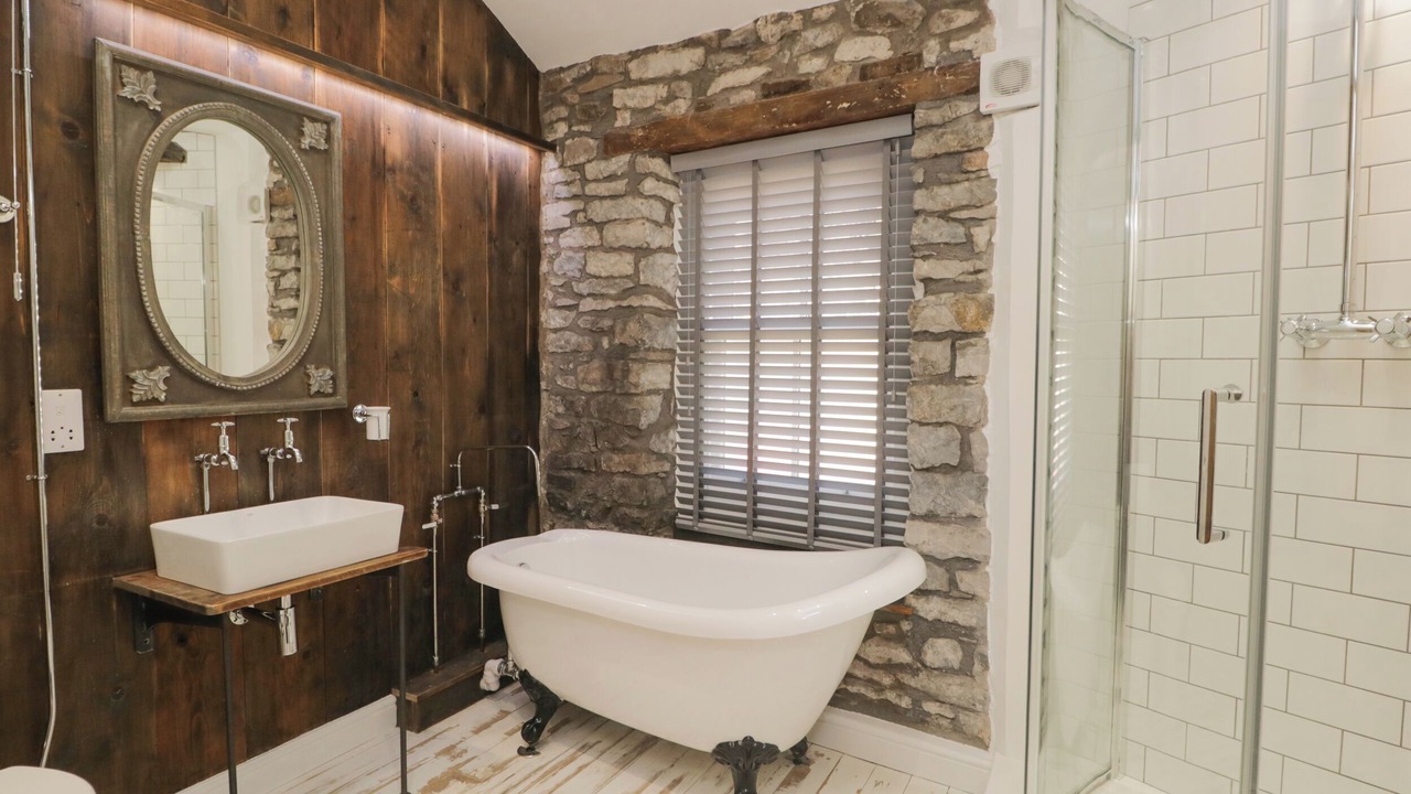 Photo of Others in Kendal