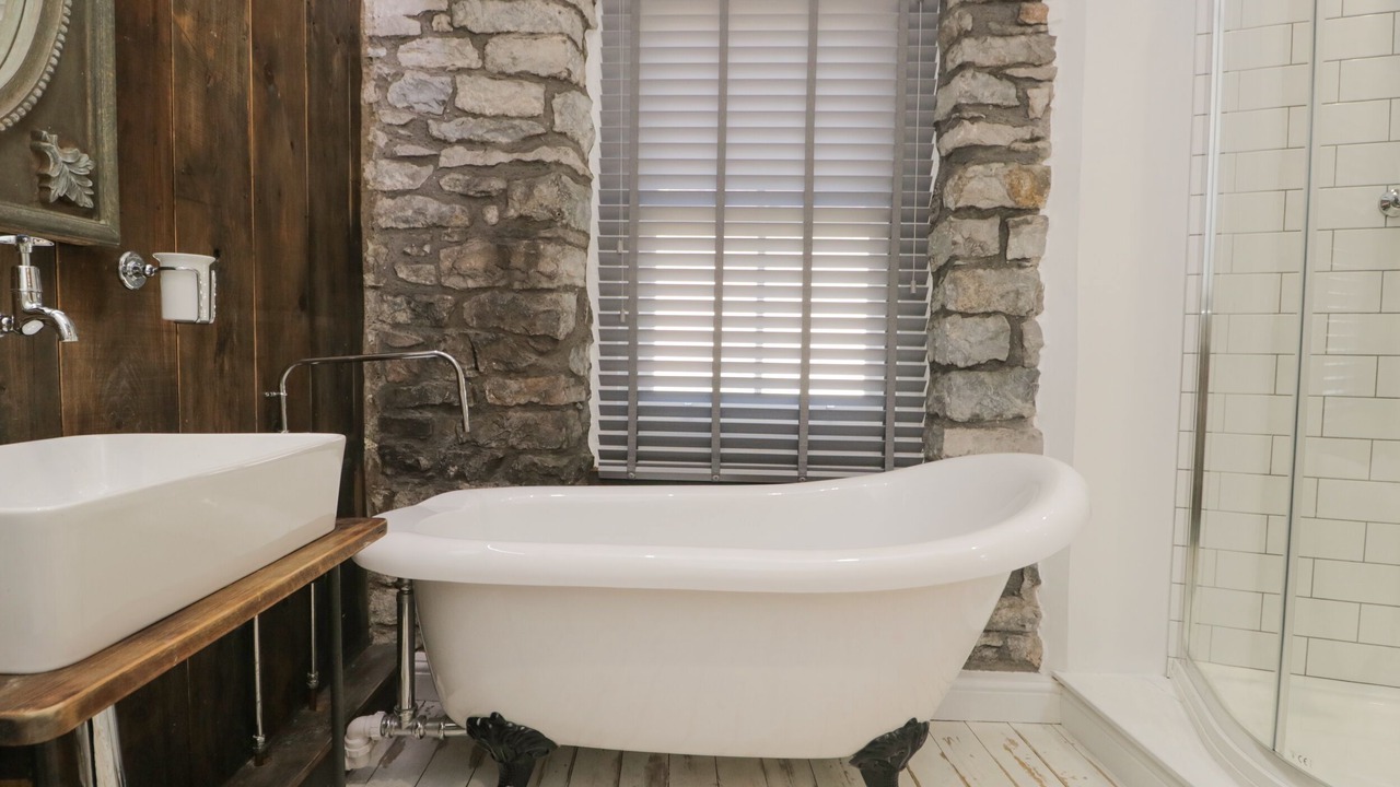 Photo of Others in Kendal