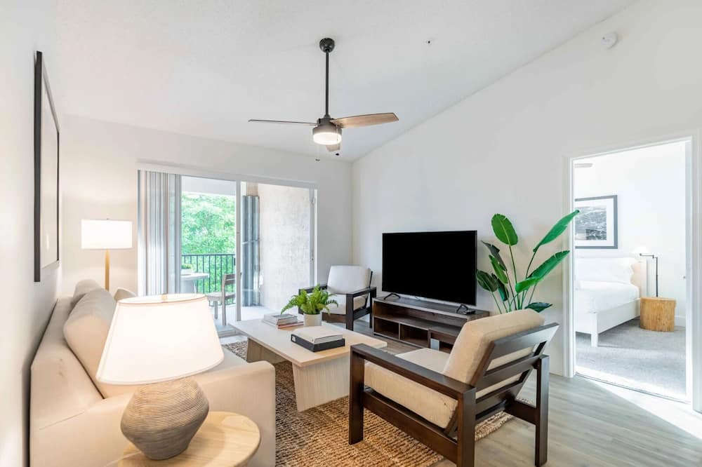 Photo of Livingroom in Miramar
