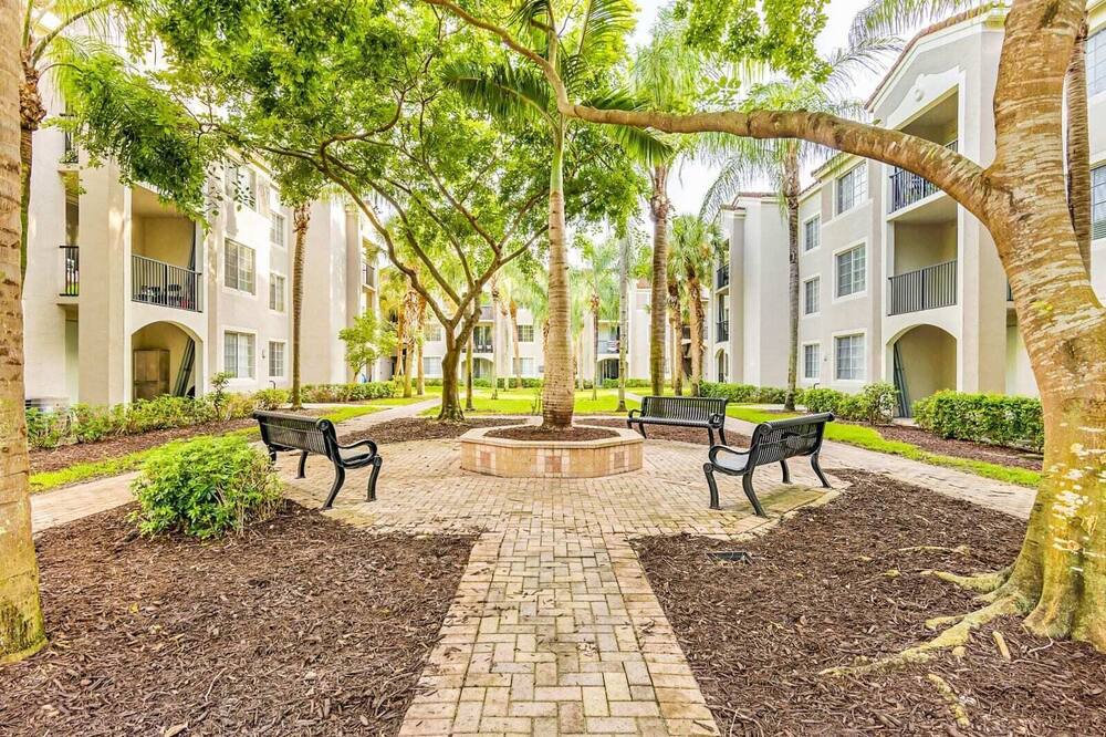 Photo of Outdoor in Miramar