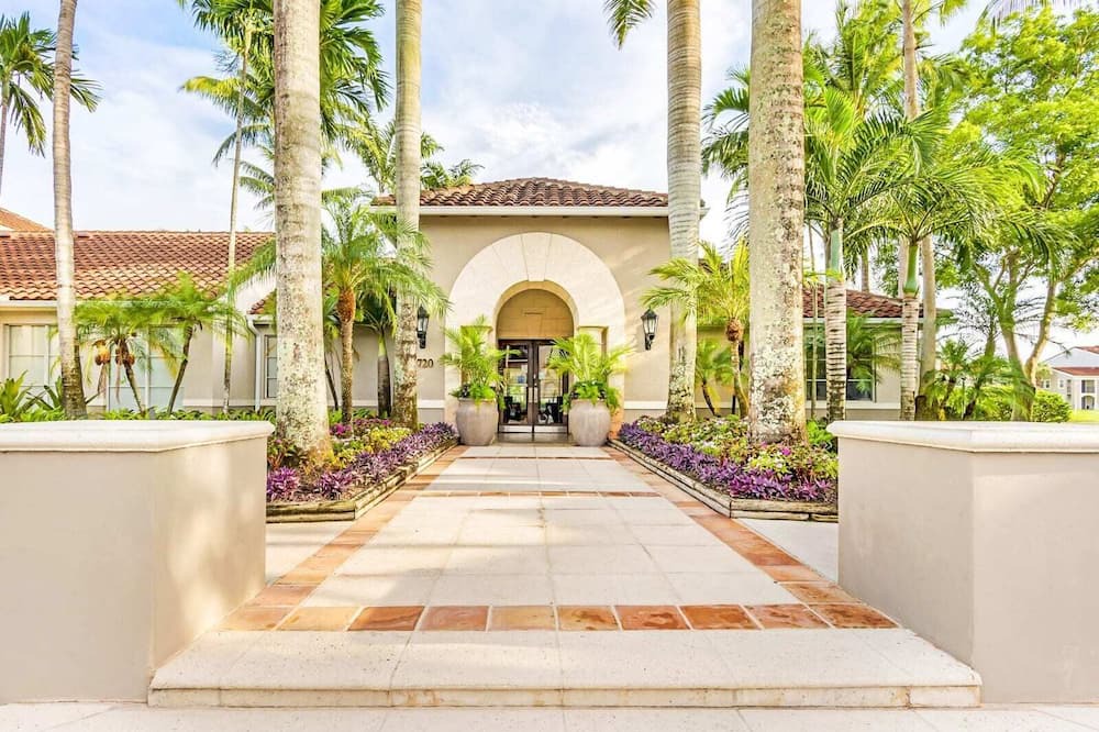 Photo of Outdoor in Miramar