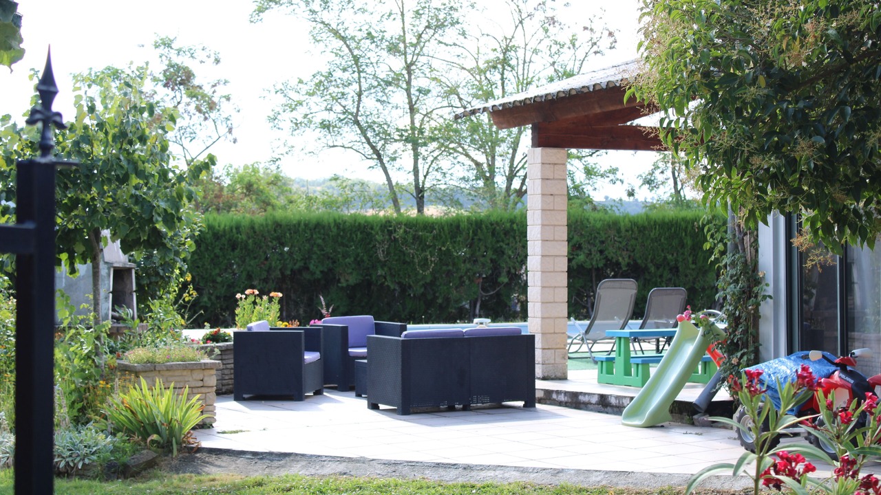 Photo of Outdoor in Montdragon