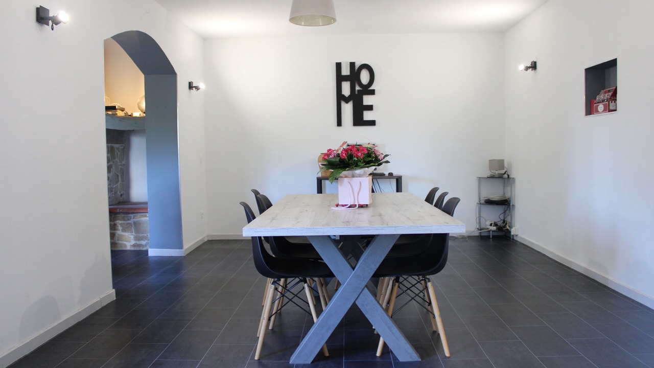 Photo of Others in Montdragon