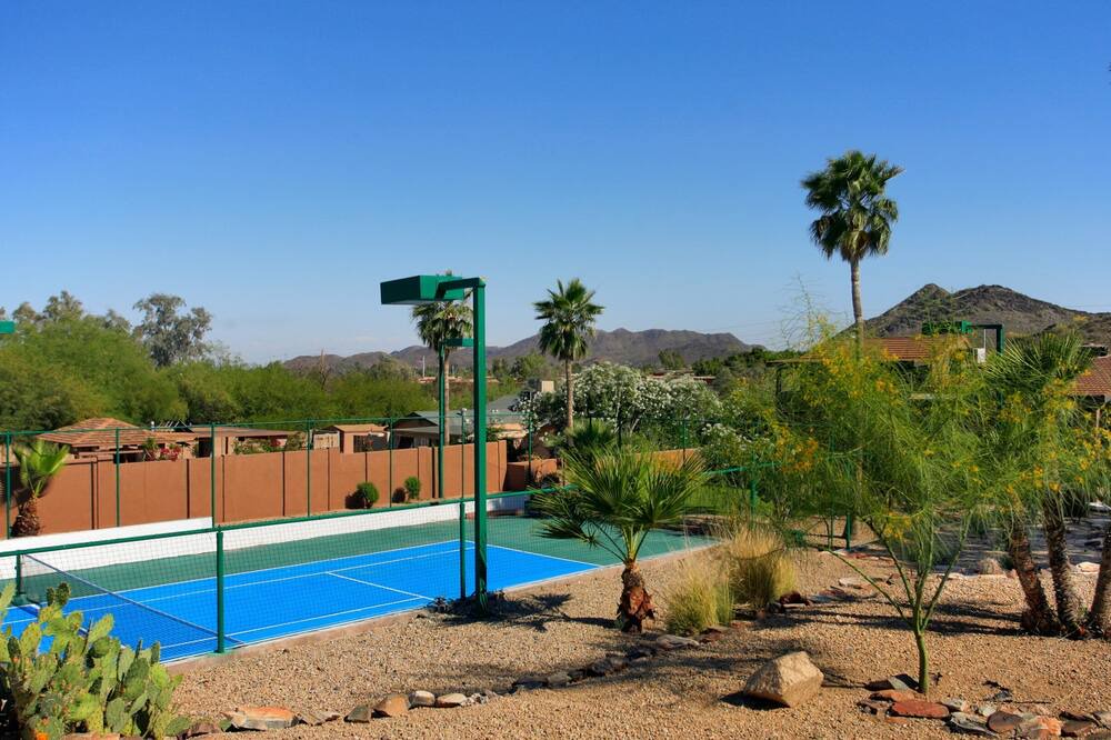 Photo of Others in Paradise Valley Village