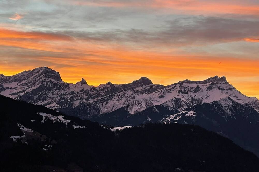 Photo of Others in Leysin
