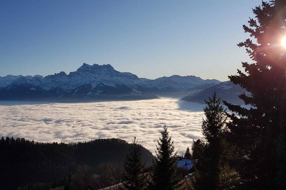 Photo of Others in Leysin
