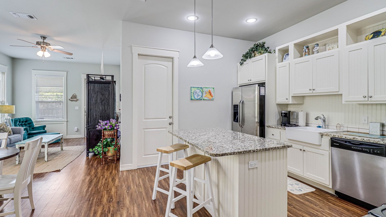 Photo of Kitchen in Sailhouse