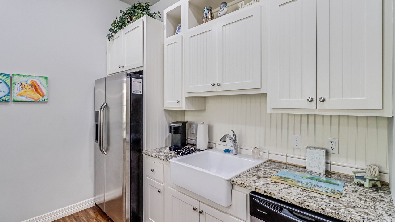 Photo of Kitchen in Sailhouse