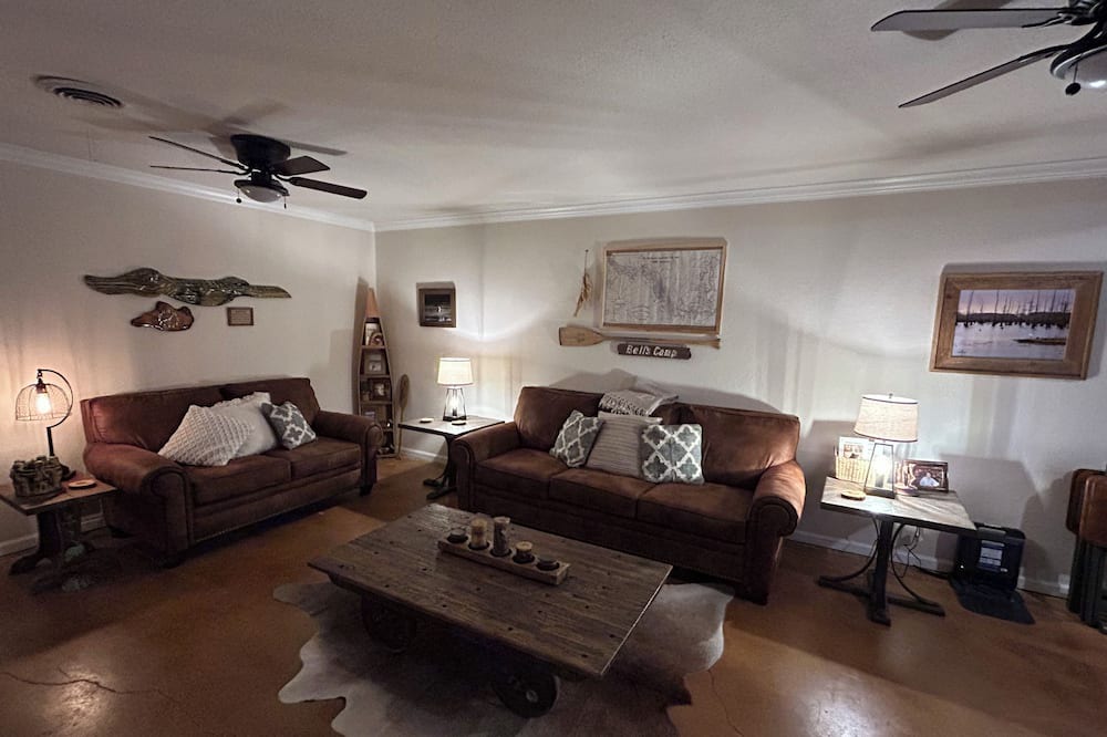 Photo of Livingroom in Saint Maurice