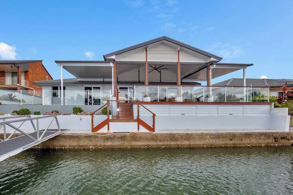 Photo of Others in Runaway Bay