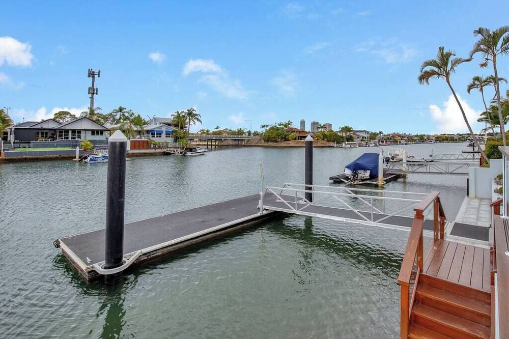 Photo of Others in Runaway Bay