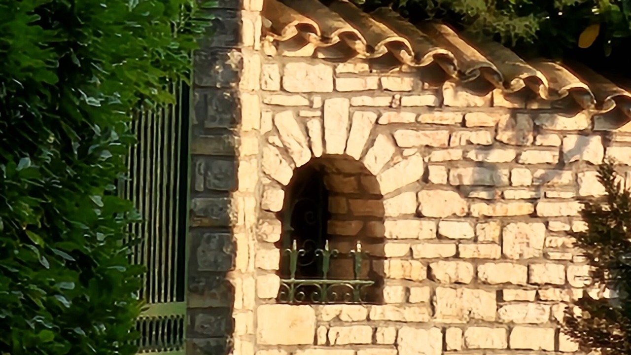 Photo of Outdoor in Lamotte-du-Rhone