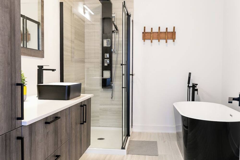 Photo of Bathroom in Saint Donat