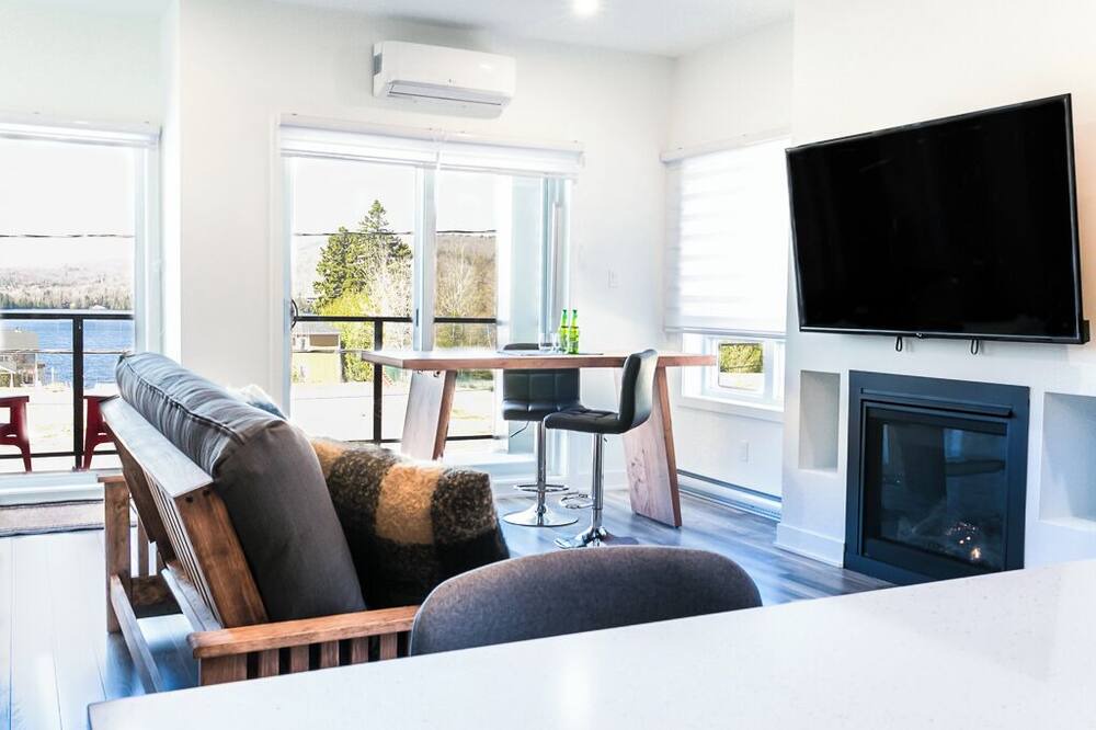 Photo of Livingroom in Saint Donat