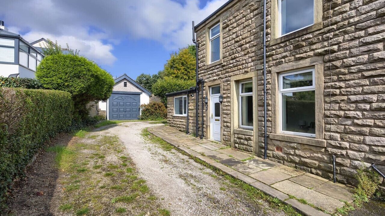 Photo of Outdoor in Simonstone