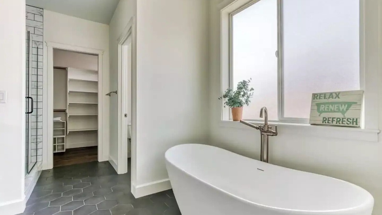 Photo of Bathroom in Felida