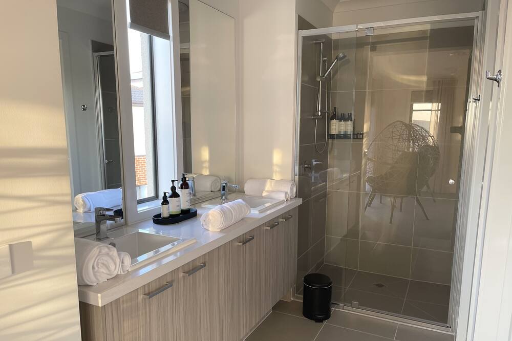 Photo of Others in Powlett River