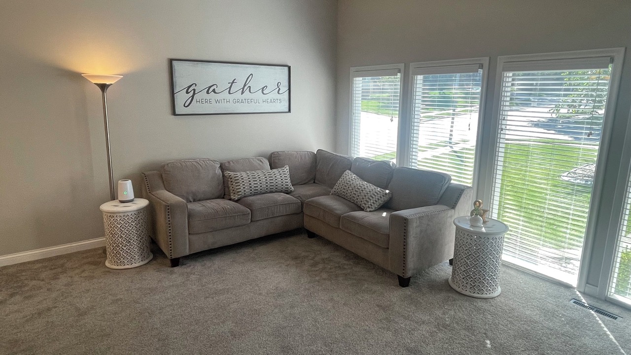 Photo of Livingroom in Millard