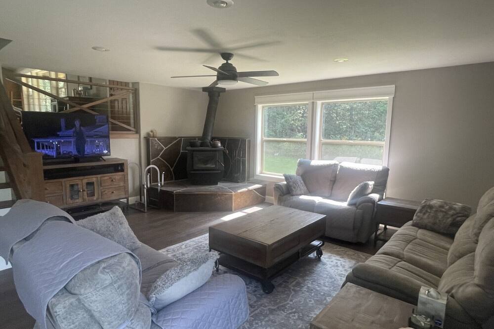 Photo of Livingroom in Sagle