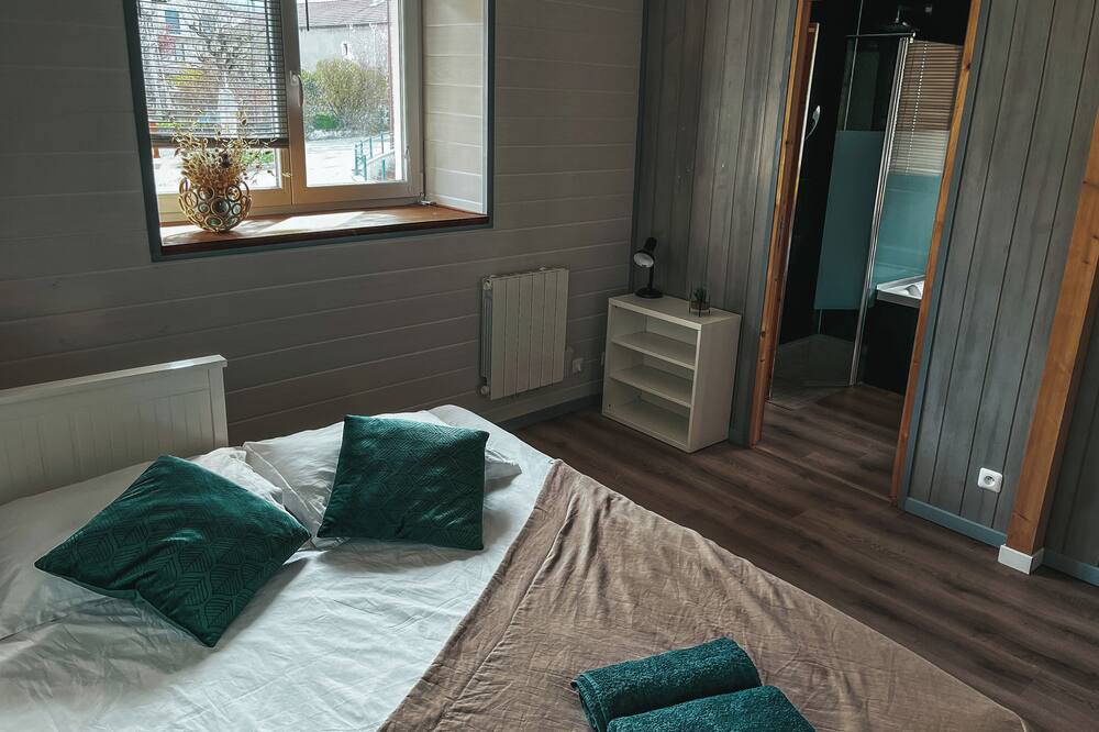 Photo of Bedroom in Clarafond-Arcine