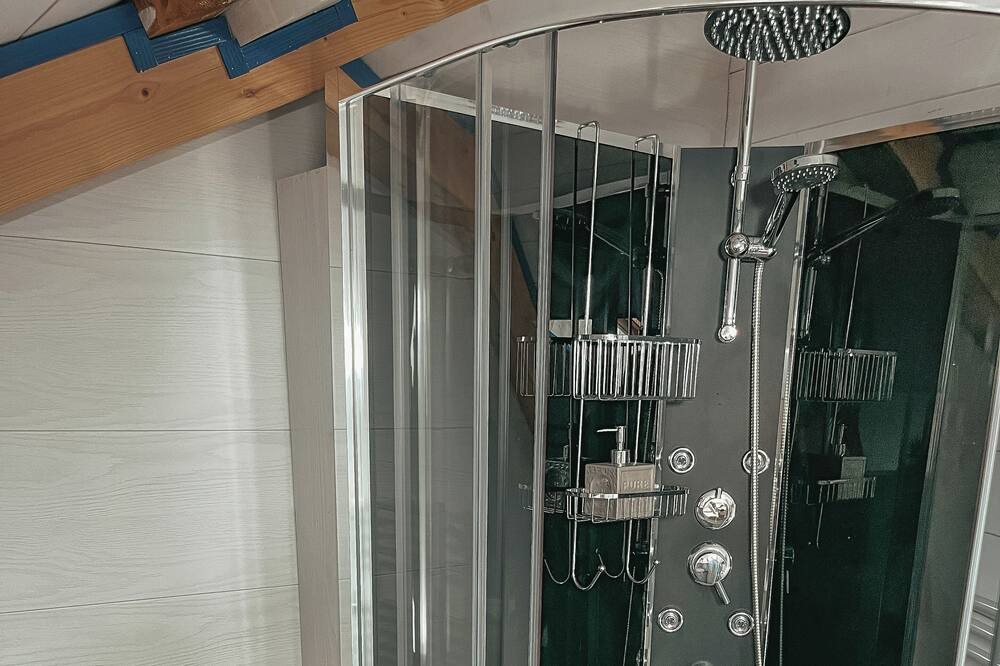 Photo of Bathroom in Clarafond-Arcine