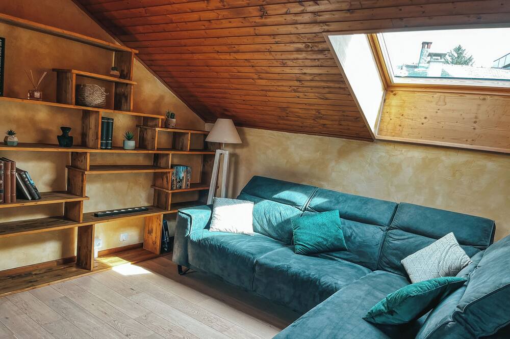 Photo of Livingroom in Clarafond-Arcine