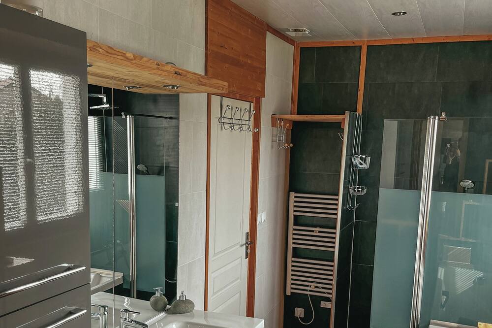 Photo of Bathroom in Clarafond-Arcine