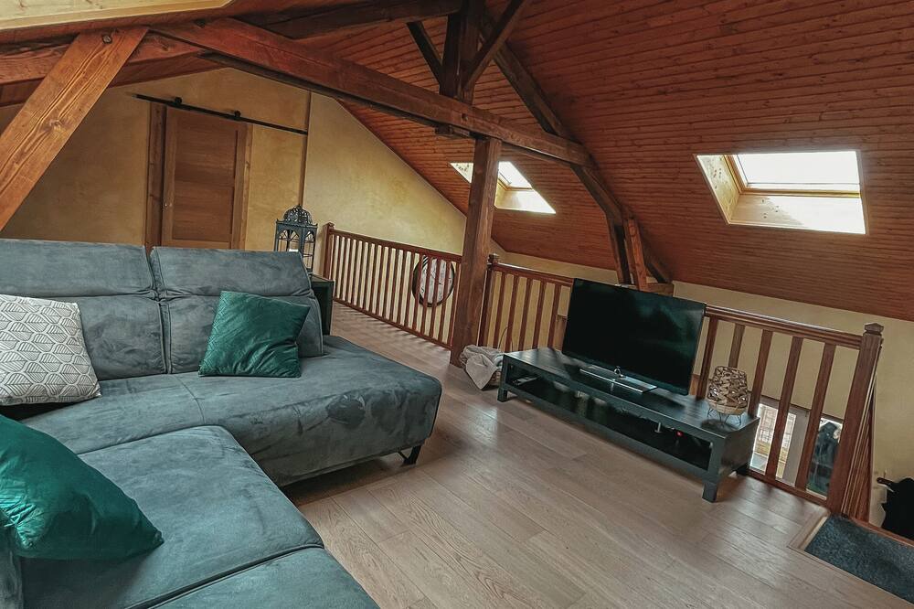 Photo of Livingroom in Clarafond-Arcine