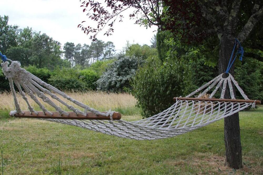 Photo of Outdoor in Saint-Leon-sur-l'Isle