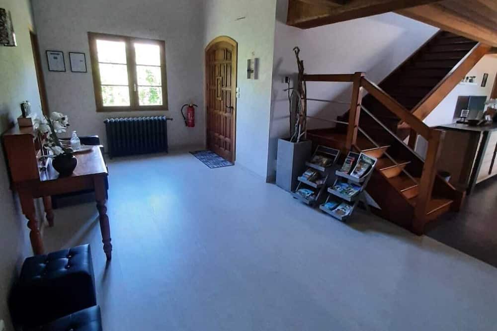 Photo of Others in Saint-Michel-Mont-Mercure