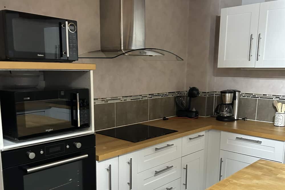 Photo of Kitchen in Saint-Michel-Mont-Mercure