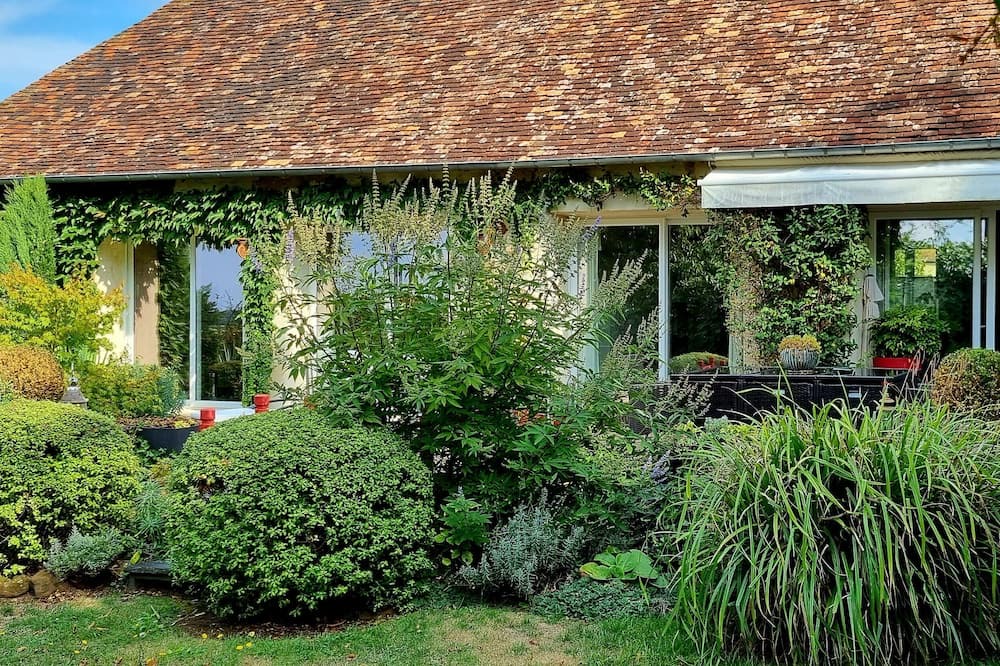 Photo of Outdoor in La Perriere