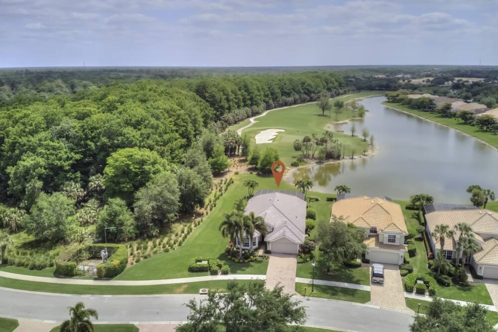 Photo of Outdoor in Twin Eagles