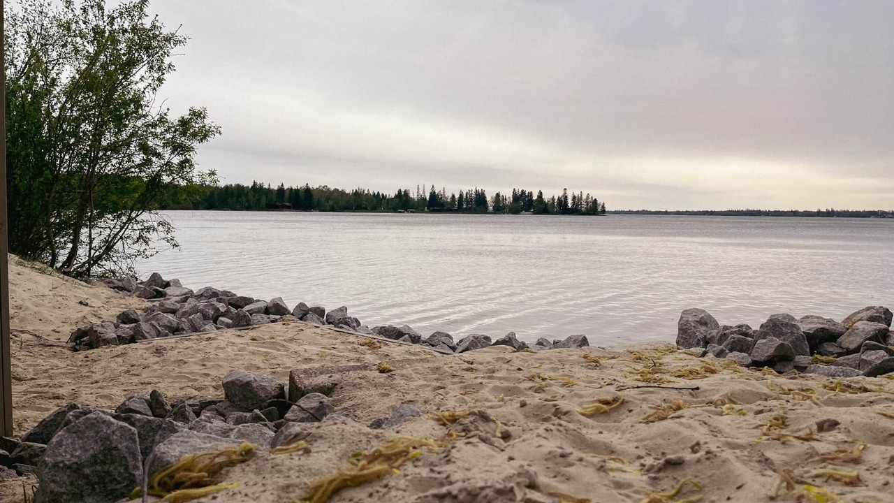 Photo of Others in Lac du Bonnet