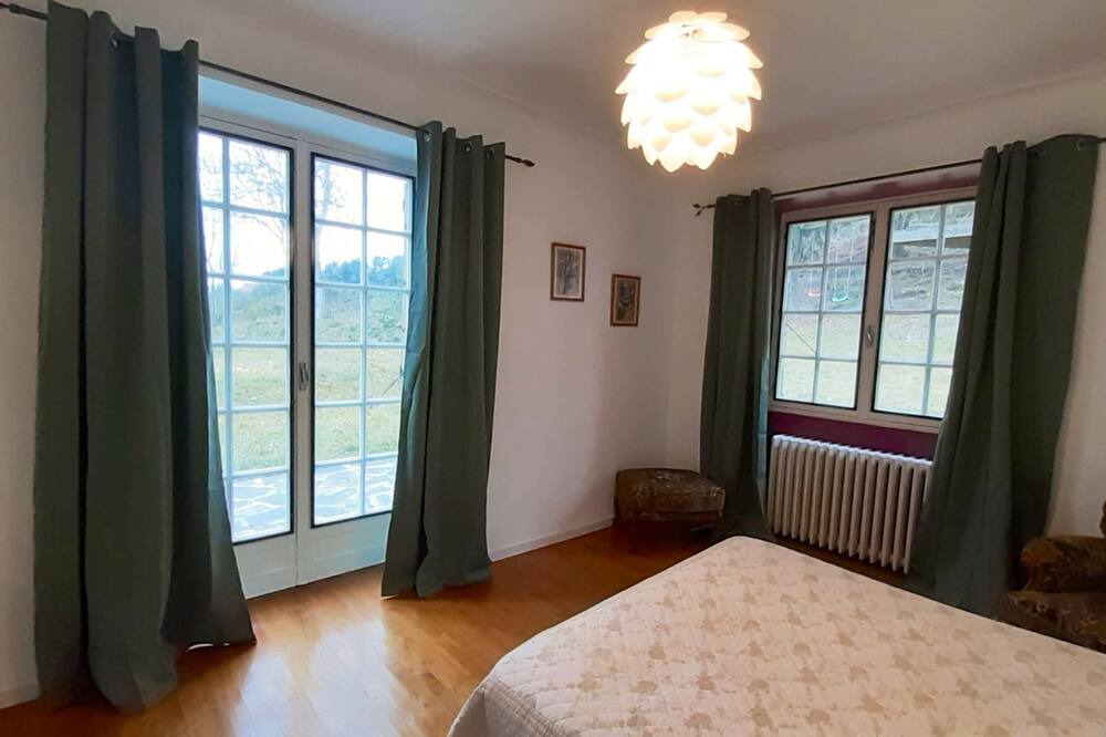Photo of Bedroom in Langogne