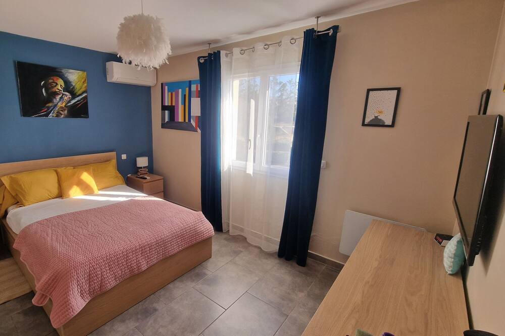 Photo of Bedroom in Juvignac