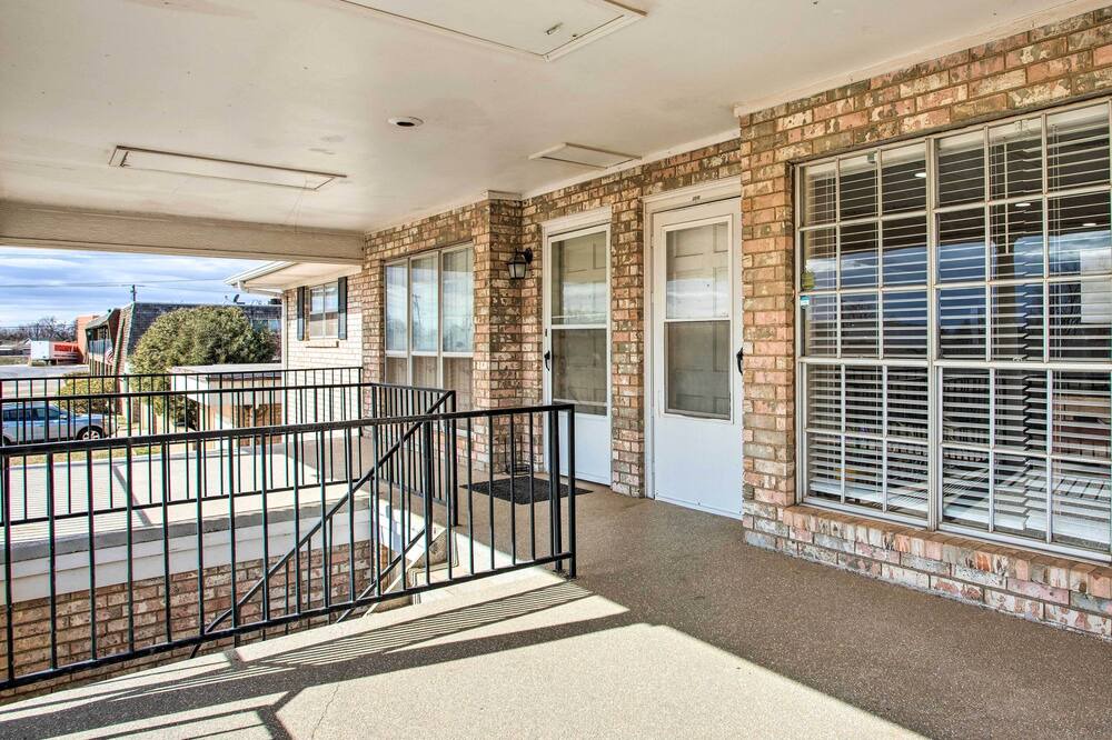 Photo of Patio Balcony in Enid