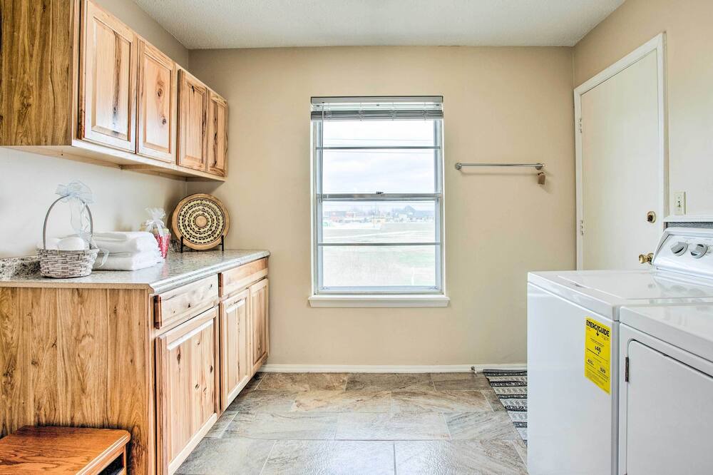 Photo of Bedroom in Enid