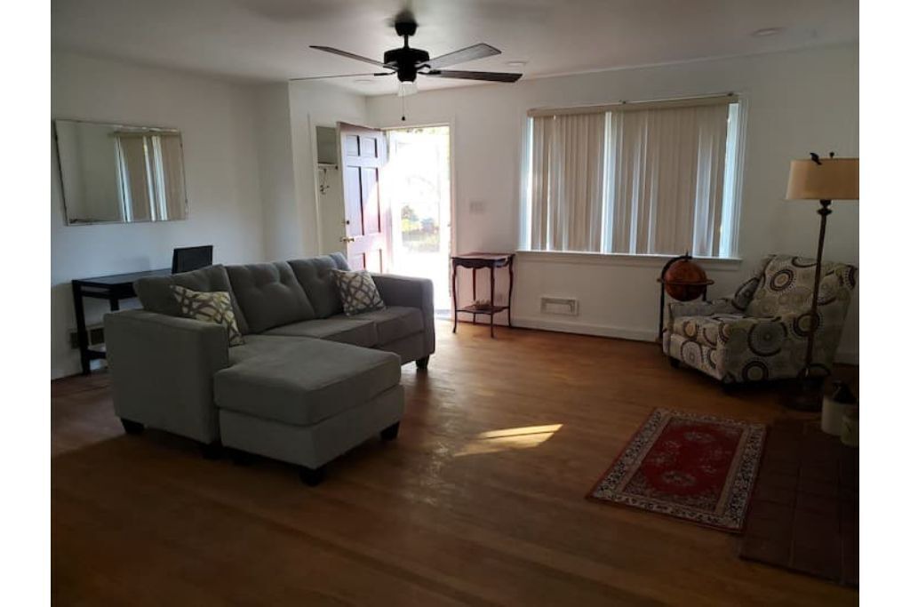 Photo of Livingroom in Barracks Rugby