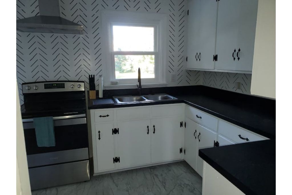 Photo of Kitchen in Barracks Rugby