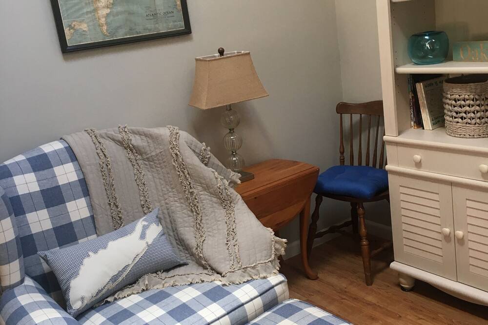 Photo of Bedroom in Oakdale