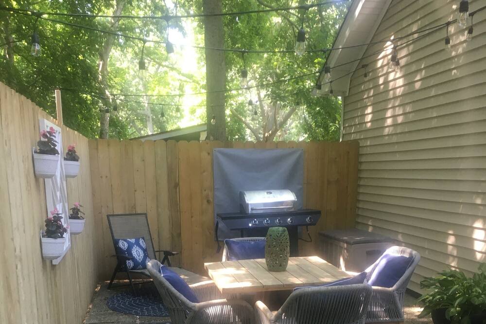 Photo of Outdoor in Oakdale