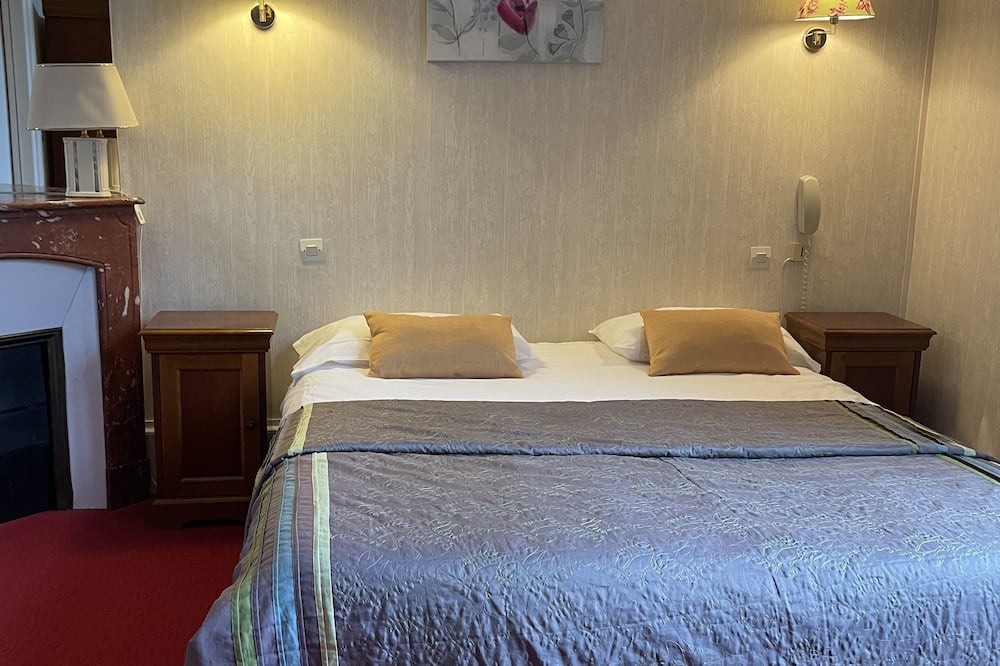 Photo of Bedroom in Gien