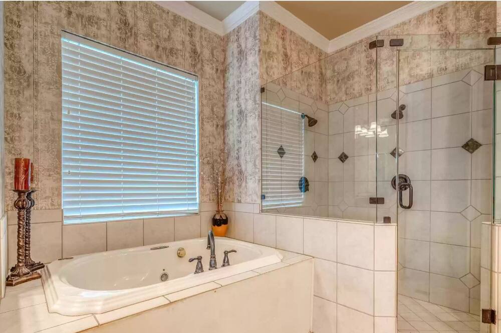 Photo of Bathroom in Cross Roads