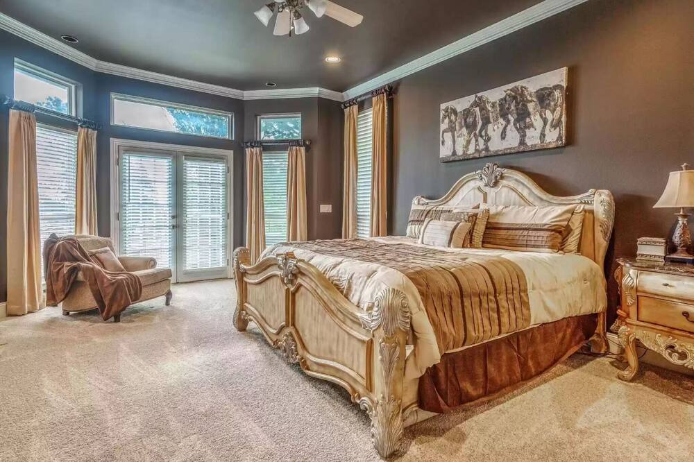 Photo of Bedroom in Cross Roads