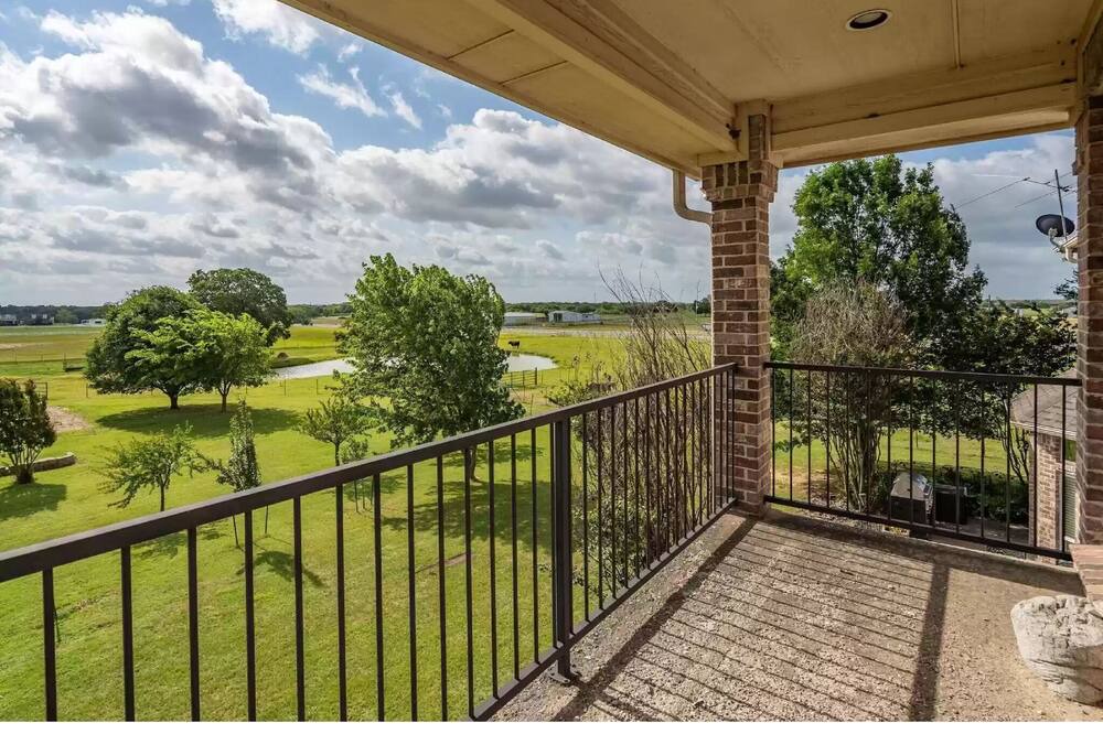 Photo of Outdoor in Cross Roads