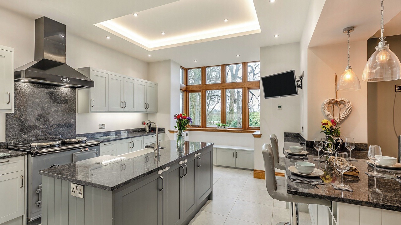 Photo of Others in Ashover