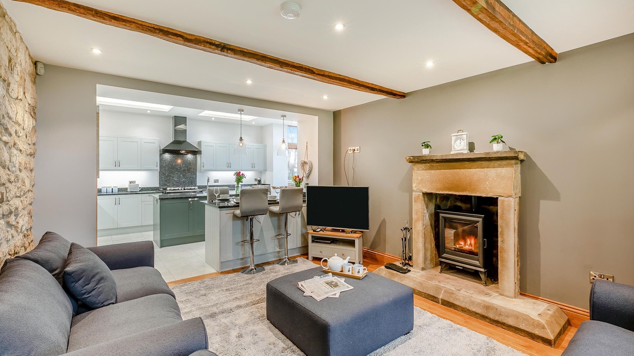 Photo of Livingroom in Ashover