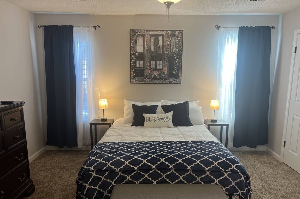 Photo of Bedroom in Millington